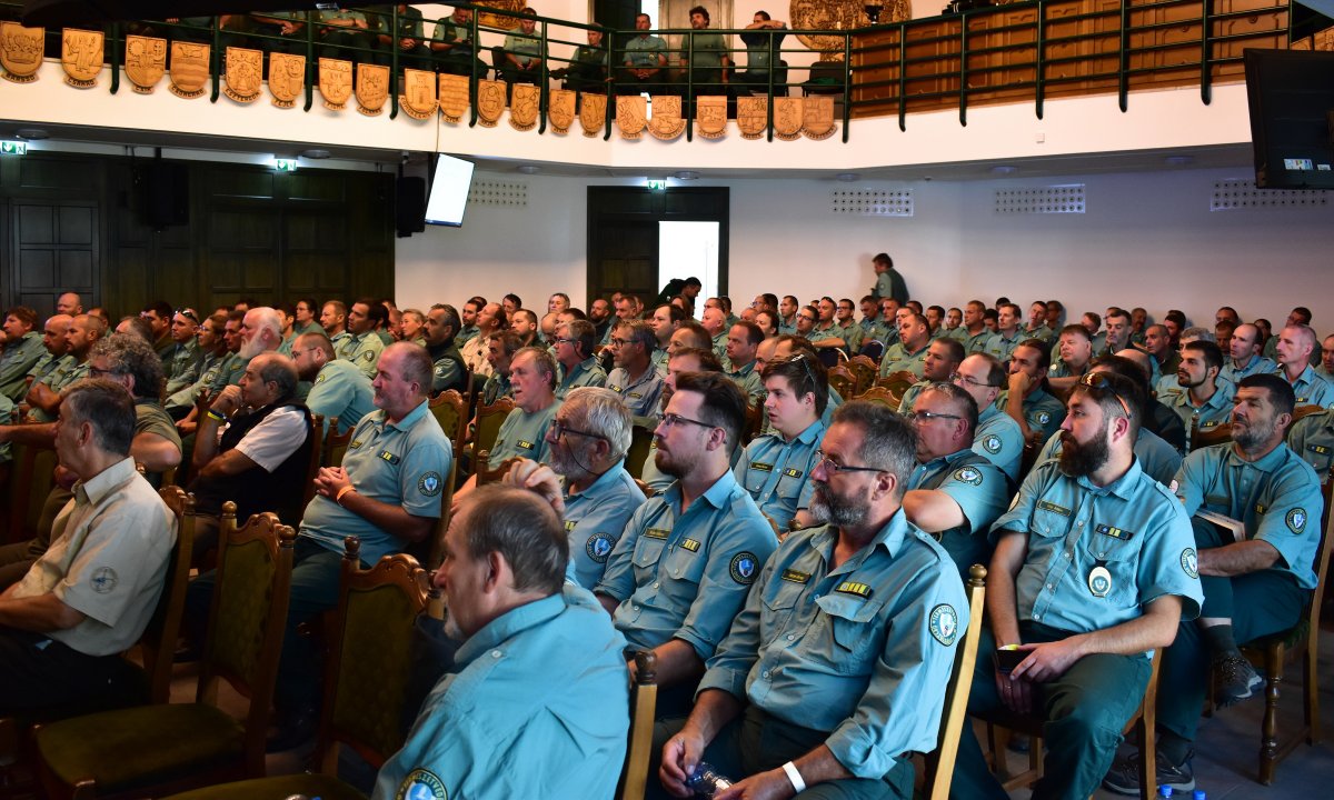 konferencia